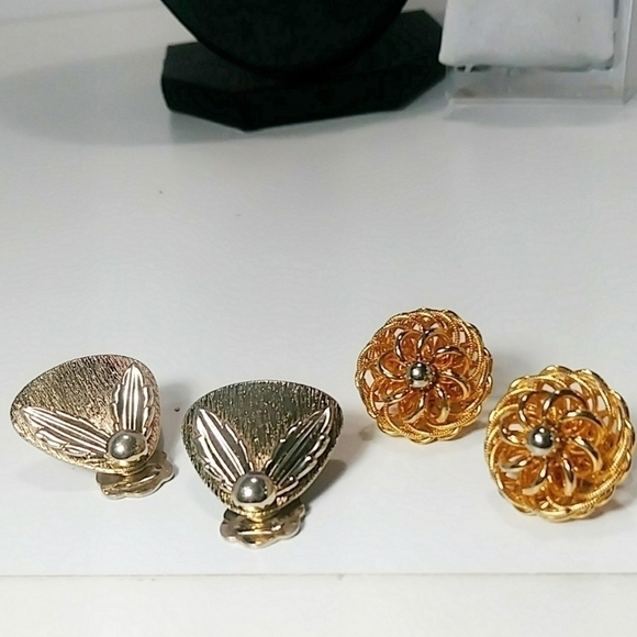 Vintage(mostly) Christmas jewelry bundle - Picture 3 of 12